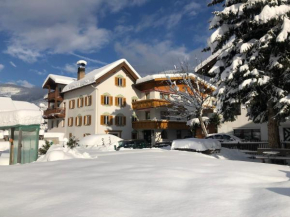 Der Ballhaushof Prutz